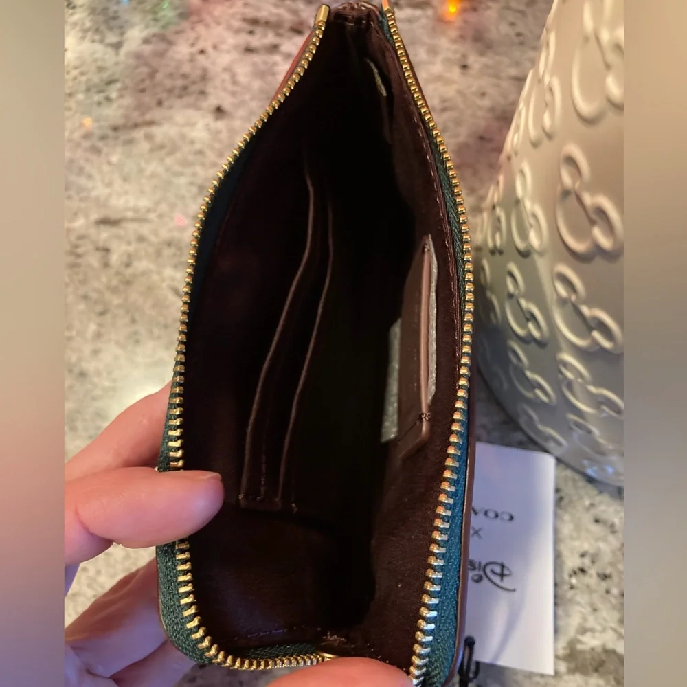 Disney X Coach Corner Zip Wristlet With Sled Motif - NWT - Picture 4 of 8